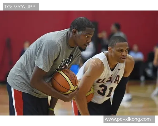 马绍尔谈训练营经历拉塞尔的表现对我成长启发颇深 马绍尔谈训练营经历拉塞尔的表现对我成长启发颇深