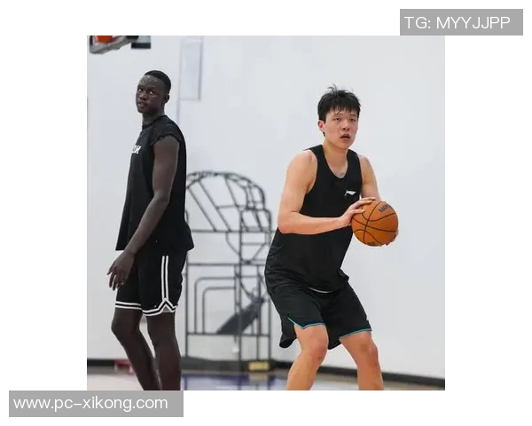 杨瀚森防守表现不佳面对挡拆和波斯特三分显得犹豫不决 杨瀚森防守表现不佳面对挡拆和波斯特三分显得犹豫不决