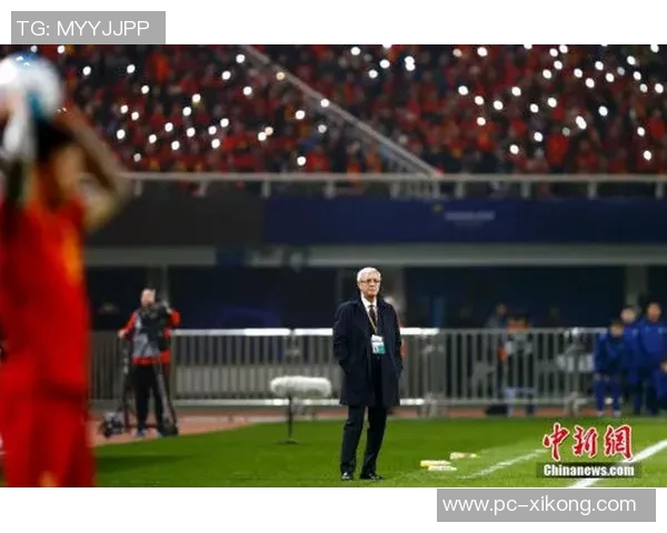 侯森向球迷致以诚挚感谢希望共同携手迎接未来挑战 侯森向球迷致以诚挚感谢希望共同携手迎接未来挑战