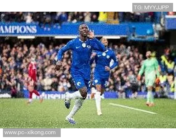 中场铁闸凯塞多本赛季英超抢断拦截双料第一展现强大防守能力