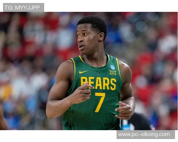 雷吉米勒称76人已成马克西主导球队埃奇库姆展现自信心态 雷吉米勒称76人已成马克西主导球队埃奇库姆展现自信心态