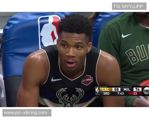 老詹火力全开砍下24分77送三罚六犯表现引热议